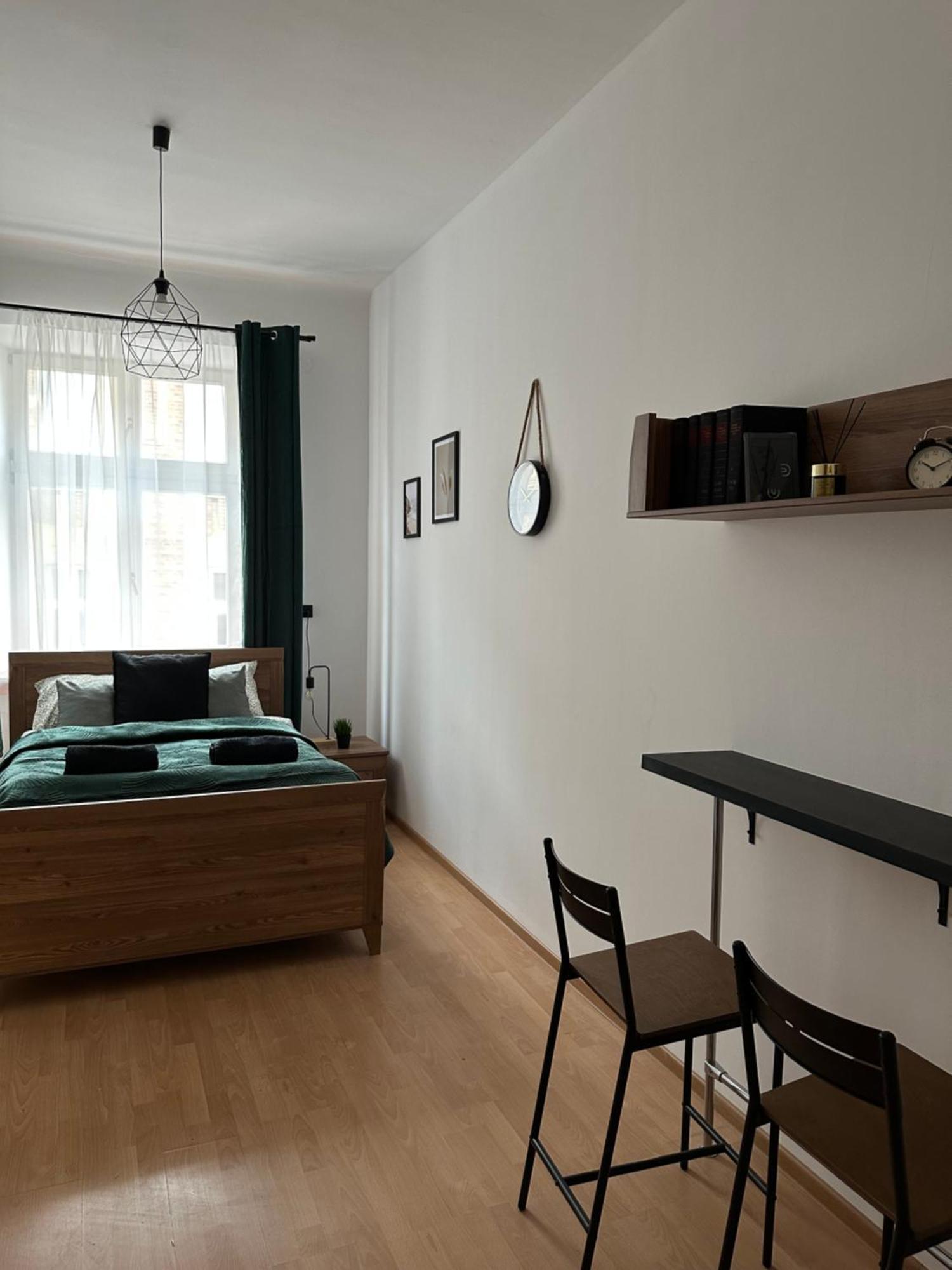 Wielopole Classy Rooms คราคูฟ ภายนอก รูปภาพ